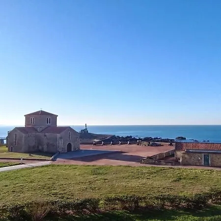 Apartment Valparaiso - L'esprit Chaumois Face Au Grand Large, 4 Pers, Garage Les Sables-d'Olonne